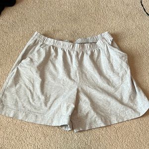 Activity shorts